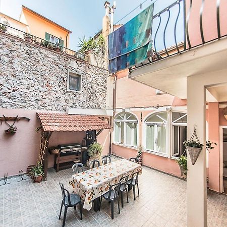 B&B Finalex Finale Ligure Zewnętrze zdjęcie