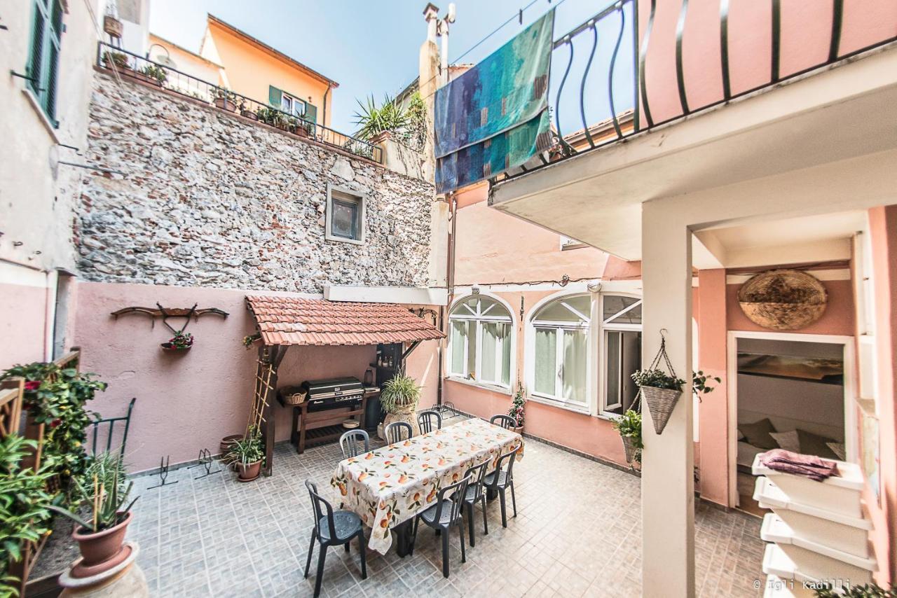 B&B Finalex Finale Ligure Zewnętrze zdjęcie